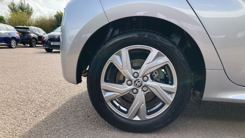 Toyota Yaris 1.5 Hybrid Icon 5dr CVT Hybrid Hatchback